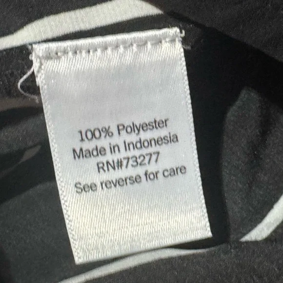 Nine West Black and White Geometric Button Down Shirt - Picture 4 of 5